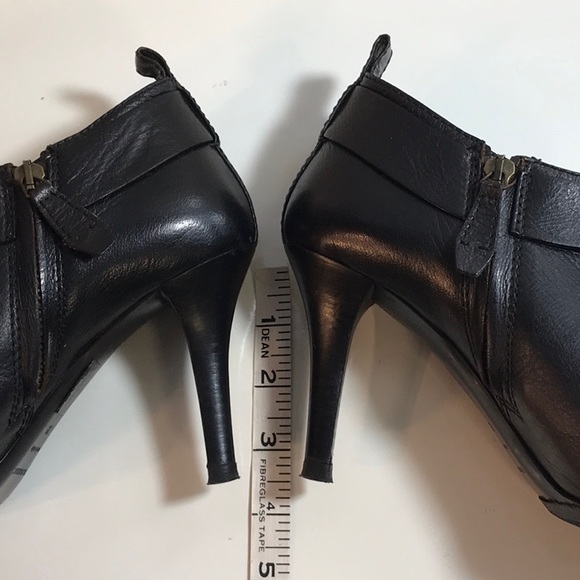 BURBERRY LEATHER WITH BURBERRY METAL LOGO - Picture 10 of 10